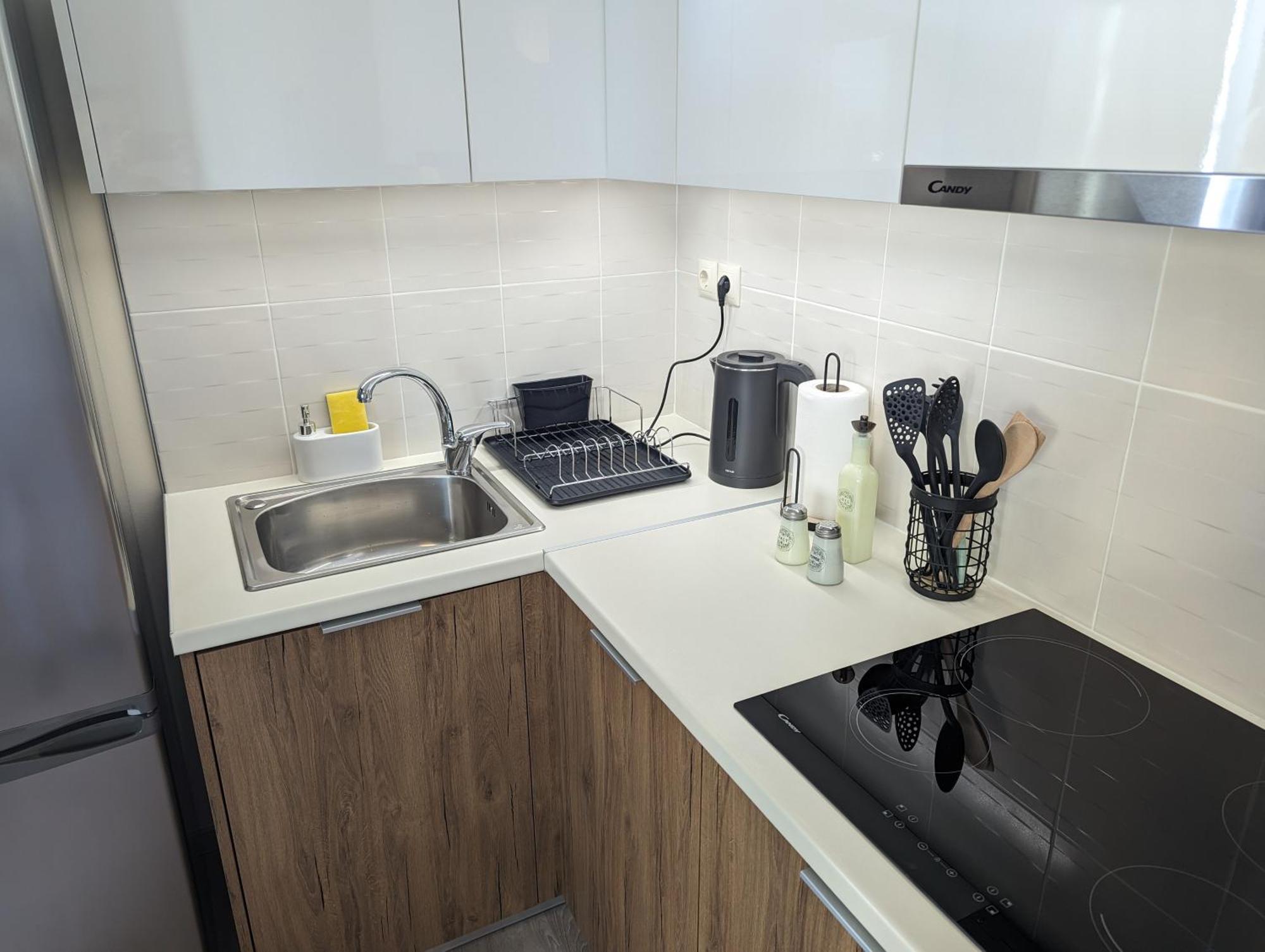Apartmán Modern Mint Sunny House Near The Airport Spáta Exteriér fotografie